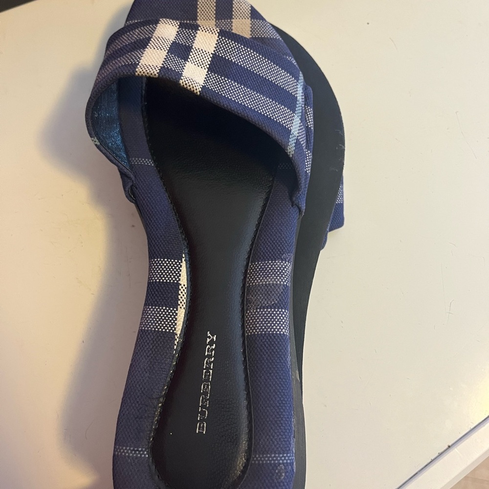 Preowned Burberry Blue Plaid Women's Sandals - Picture 6 of 11